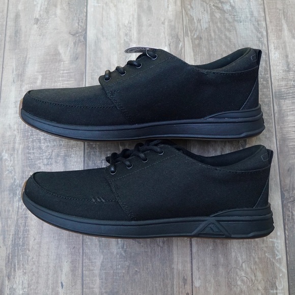 Reef Rover Low Black w/ Gum Bottoms Men’s Shoes - Picture 2 of 8